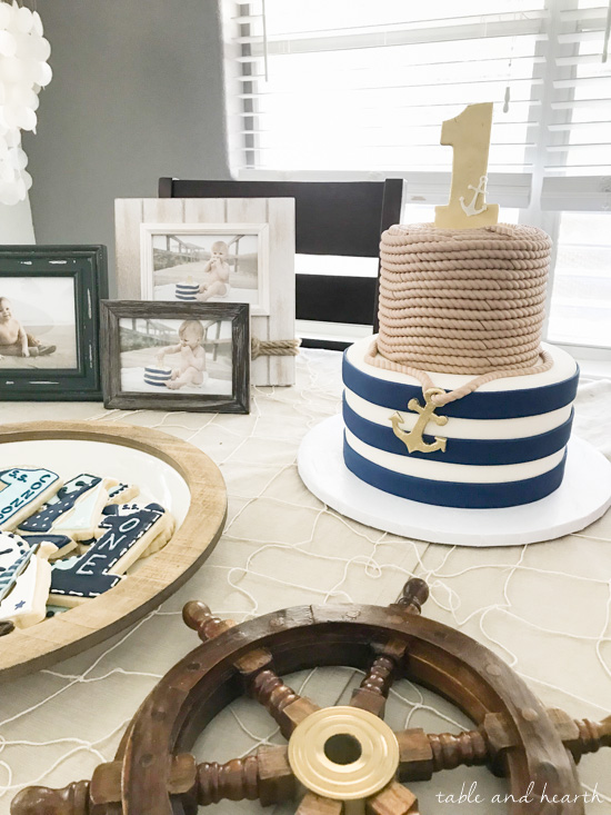 Love this classic navy and white nautical first birthday party! 